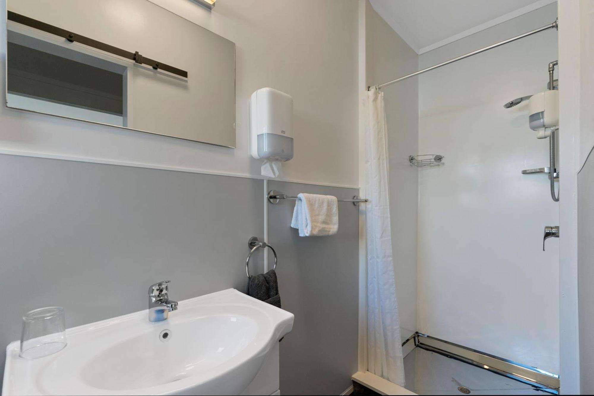 Central Inn Taupo Zewnętrze zdjęcie