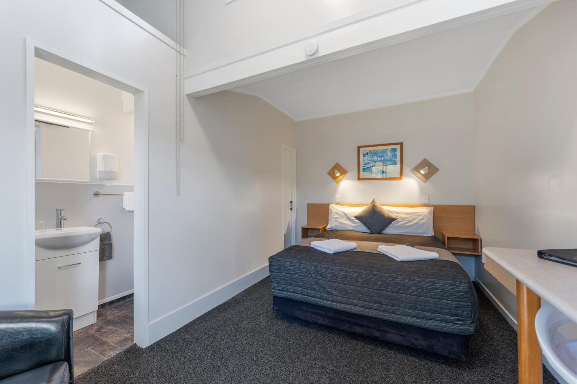 Central Inn Taupo Zewnętrze zdjęcie